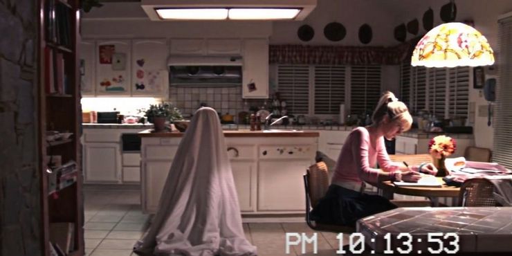 Cada película de actividades paranormales clasificada por lo aterradora que es 4 1634774735 292 Cada pelicula de actividades paranormales clasificada por lo aterradora que.5