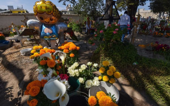 Día de Muertos | Más de 7 mil policías vigilarán panteones de la Ciudad de México 1 Dia de Muertos Mas de 7 mil policias vigilaran