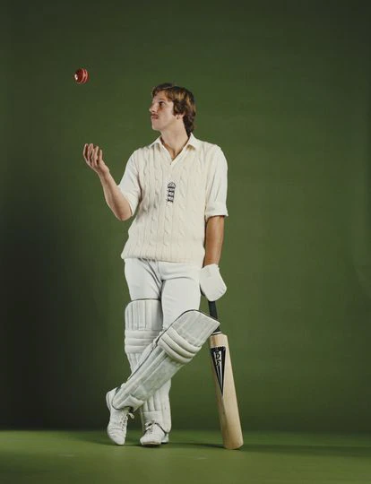 El críquet, ese deporte exótico que se infiltró en la política y reina en la moda 2 El jugador de bricket británico Ian Botham fotografiado en Londres en 1979.