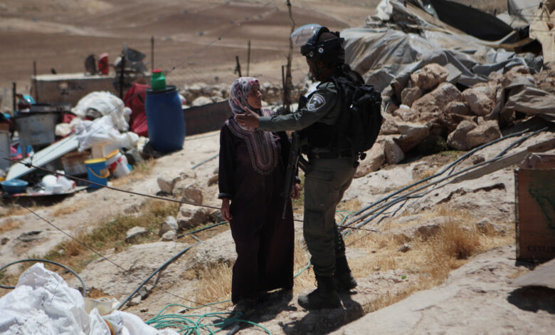 El militar israelí que exigía sexo a mujeres palestinas a cambio de permisos de trabajo 1 El militar israeli que exigia sexo a mujeres palestinas a