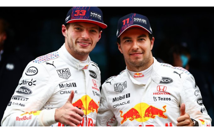 Embiste Red Bull en el Gran Premio de Turquía | Video 1 Embiste Red Bull en el Gran Premio de Turquia