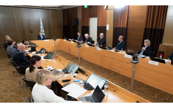 Pide COI a FIFA apoyo más amplio para celebrar un Mundial bianual | Video 1 Pide COI a FIFA apoyo mas amplio para celebrar un