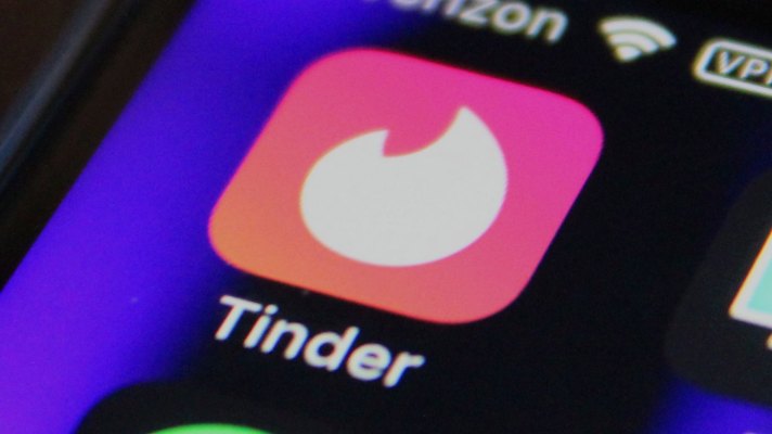 Tinder lanza una nueva función 'Plus One' para ayudar a los usuarios a encontrar una fecha para la boda 1 Tinder lanza una nueva función 'Plus One' para ayudar a los usuarios a encontrar una fecha para la boda