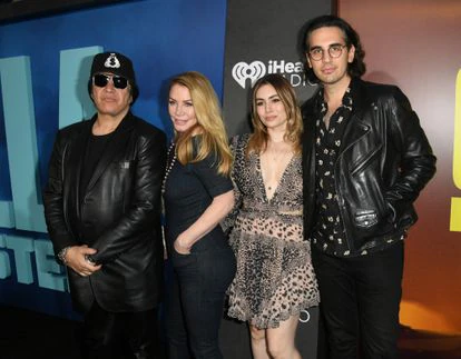 Cómo arruinar tu leyenda en 40 minutos: ocho ídolos del rock que acabaron en su propio ‘reality’ 4 Las "joyas de la familia" al completo: Gene Simmons con su esposa Shannon Tweed y los hijos de ambos, Sophie Simmons y Nick Simmons en un estreno en 2019 en Los Ángeles.