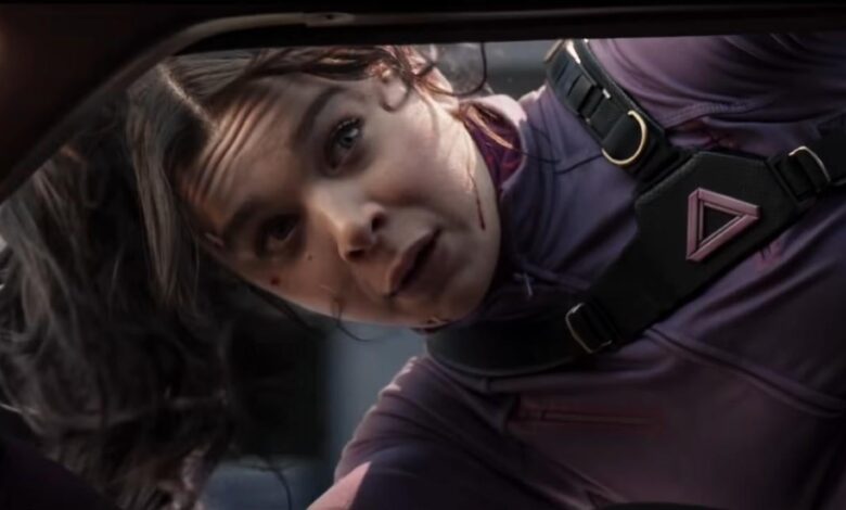 El huevo de Pascua del estreno de Hawkeye se dobla como un inteligente guiño a la carrera de Hailee Steinfeld 1 El huevo de Pascua del estreno de Hawkeye se dobla