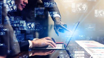 Transformación digital, hacia una nueva experiencia del estudiante universitario 2 La herramienta Education Cloud ayuda a las organizaciones educativas a operar con eficacia, captar nuevos estudiantes, recaudar fondos, conectarse y mejorar la interacción con sus audiencias.