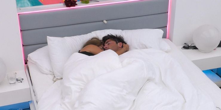 Love Island UK: 10 mejores parejas y sus escenas más icónicas 3 1640759904 788 Love Island UK 10 mejores parejas y sus escenas mas.5