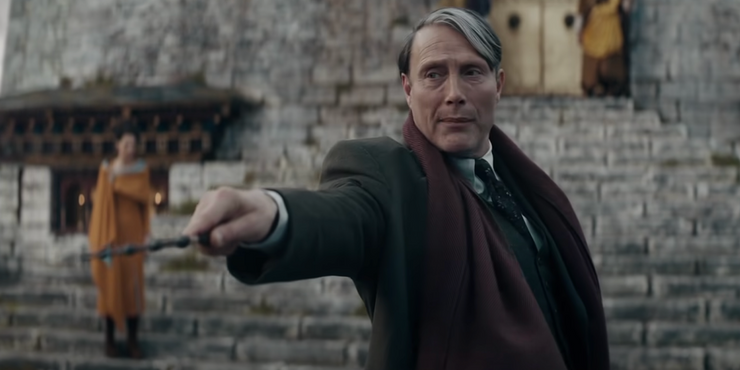Los 10 secretos más salvajes y extraños de las teorías y rumores de los fanáticos de Dumbledore 9 Animales fantasticos 3 la modificacion de Johnny Depp mejora el.5
