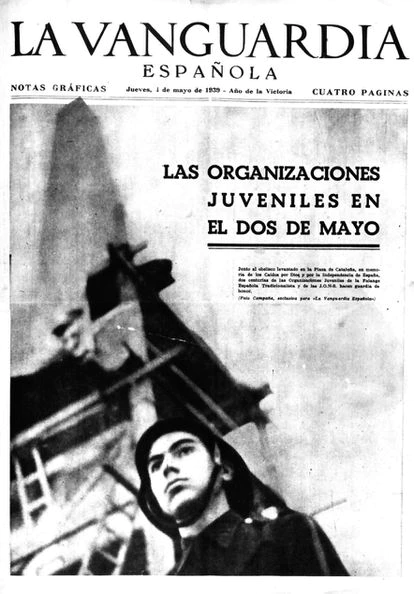 Artistas españoles frente a Franco: el largo viaje desde el falangismo hasta la oposición 2 Portada de 'La Vanguardia' del 4 de mayo de 1939, con un joven Antoni Tàpies de 15 años con uniforme de falangista.