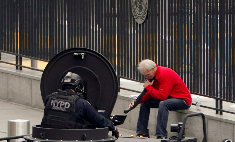 Detienen a sujeto armado frente a la sede de la ONU en NY | Video