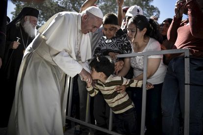 El papa Francisco regresa a Lesbos cinco años después 1 Francisco durante su viaje a Lesbos en 2016