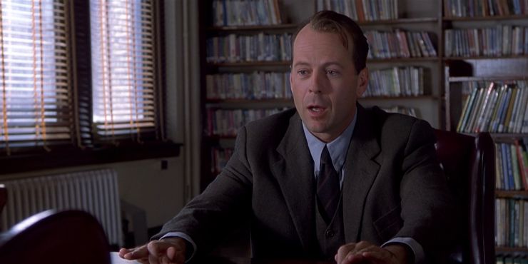 10 pistas sutiles sobre el final inesperado en The Sixth Sense 10 1642682367 735 10 pistas sutiles sobre el final inesperado en The