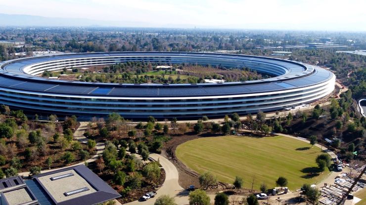 Apple vuelve al futuro con la patente de los zapatos que se atan solos 2 Apple vuelve al futuro con la patente de los zapatos.5