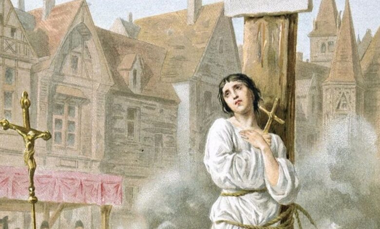 Biografía de la joven heroína acusada de brujería 1 Biografia de la joven heroina acusada de brujeria