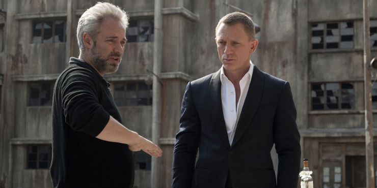 Daniel Craig le pidió a Sam Mendes que dirigiera Skyfall mientras estaba borracho 2 Daniel Craig le pidio a Sam Mendes que dirigiera Skyfall.5
