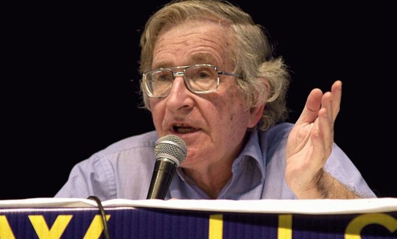 Frases de Noam Chomsky en el día de su nacimiento 1 Frases de Noam Chomsky en el dia de su nacimiento