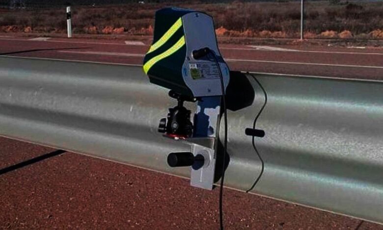 La "genial" idea de un conductor para evitar las multas de un radar móvil de la DGT 1 La genial idea de un conductor para evitar las multas