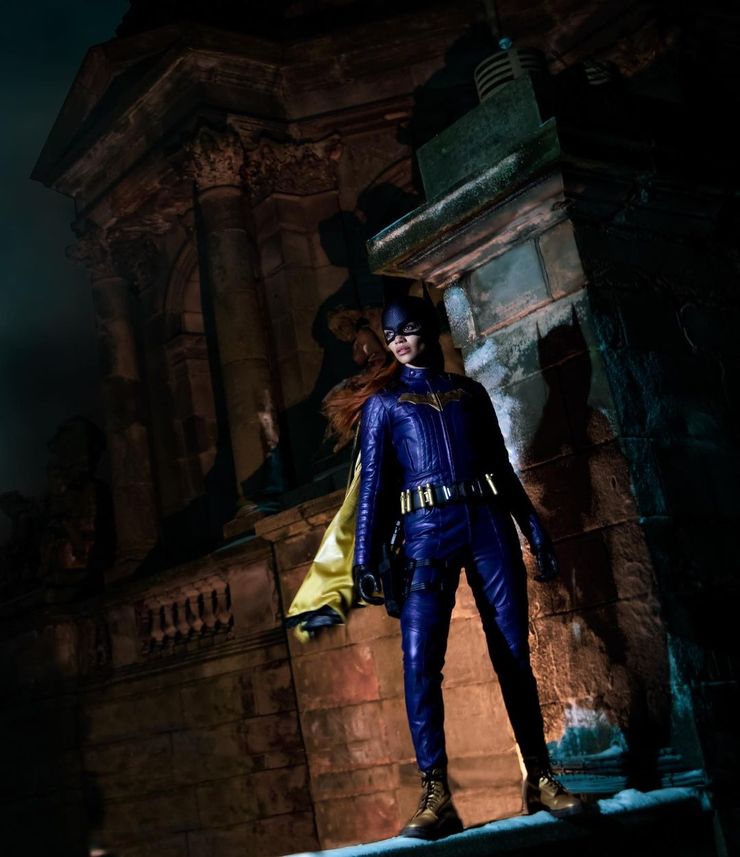 La imagen de la película Batgirl revela el primer vistazo oficial al disfraz de Barbara Gordon 2 La imagen de la pelicula Batgirl revela el primer vistazo.5