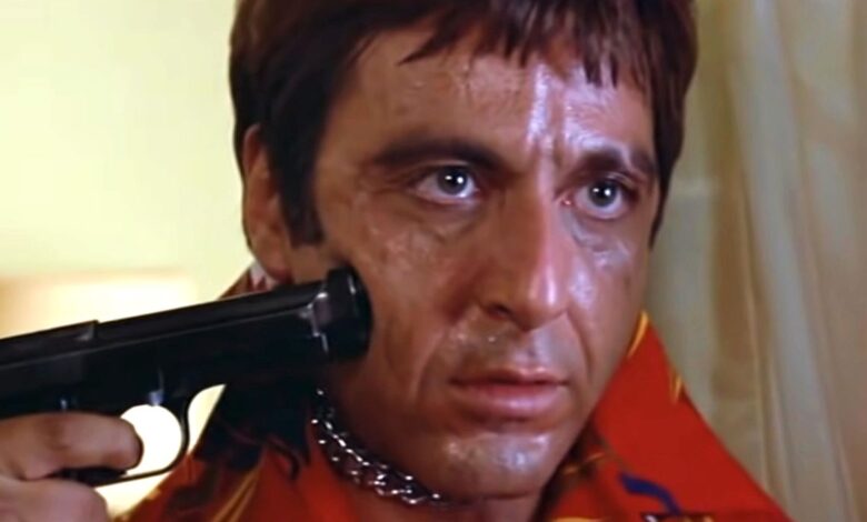 La ubicación icónica de la escena de la motosierra de Scarface ahora es una verdadera farmacia 1 La ubicación icónica de la escena de la motosierra de Scarface ahora es una verdadera farmacia