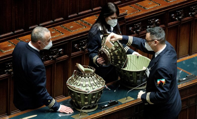 Los partidos italianos se debaten entre Draghi y Mattarella para ocupar la presidencia de la República 1 Los partidos italianos se debaten entre Draghi y Mattarella para ocupar la presidencia de la República