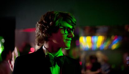 Muere Gaspard Ulliel, estrella discreta del cine francés, tras un accidente de esquí a los 37 años 2 El actor Gaspard Ulliel en 'Saint Laurent' (2014), biografía del diseñador francés que dirigió Bertrand Bonello.