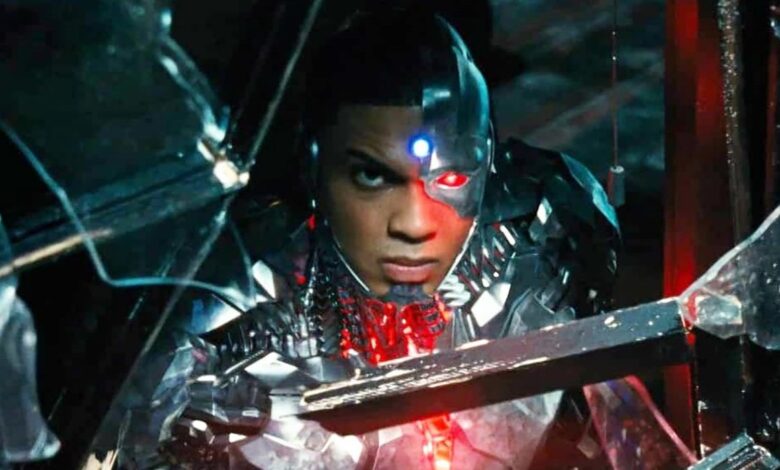 Ray Fisher critica la defensa retrasada de la Liga de la Justicia de Joss Whedon 1 Ray Fisher critica la defensa retrasada de la Liga de la Justicia de Joss Whedon