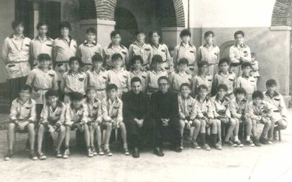 Las dudosas investigaciones de abusos de la Iglesia: “Son cómplices, dan solo palmaditas en la espalda” 5 El padre Enrique Latorre, acusado de abusos en el los escolapios de Alcañiz, Teruel, en una imagen de los años sesenta en el colegio.