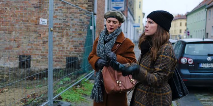 Inventando a Anna: 10 hechos que dejaron fuera de la miniserie 10 1644937339 155 Inventing Anna True Story What Netflix Changes Gets Right.5