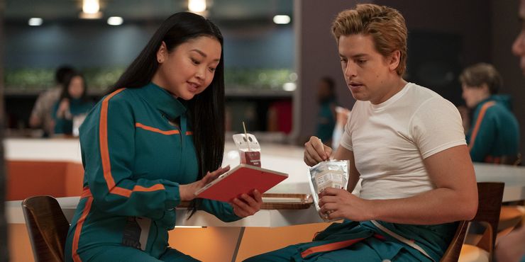 Revisión de Moonshot: Lana Condor y Cole Sprouse protagonizan una comedia romántica espacial encantadora 2 Revision de Moonshot Lana Condor y Cole Sprouse protagonizan una.5