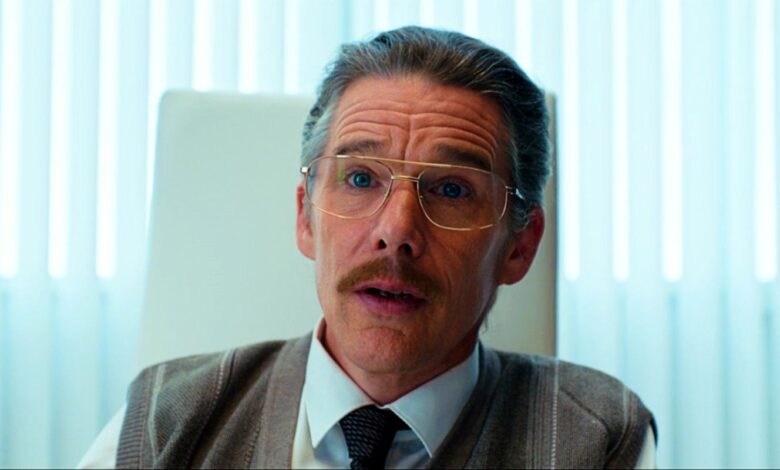 Se revela la inspiración de Ethan Hawke para la escena del psiquiatra Moon Knight 1 Se revela la inspiración de Ethan Hawke para la escena del psiquiatra Moon Knight