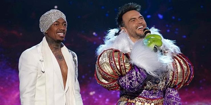 Cheyenne Jackson llama a su experiencia de cantante enmascarado 'profunda' 2 Cheyenne Jackson llama a su experiencia de cantante enmascarado profunda.5