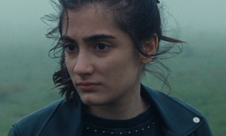 Una reseña de Chiara: el drama italiano convincente es atractivo y rico en temas 1 Una reseña de Chiara: el drama italiano convincente es atractivo y rico en temas