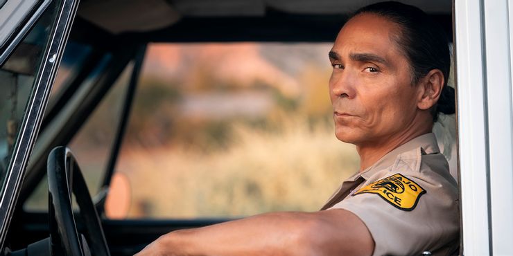 Entrevista a Chris Eyre y Graham Roland: Vientos oscuros Temporada 1 3 1655081958 391 Zahn McClarnon Kiowa Gordon y Jessica Matten Entrevista Dark Winds.5