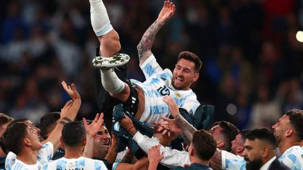 Italia 0-3 Argentina: Messi y Di María brillan en una impresionante victoria en la Finalissima 1 Italia 0-3 Argentina: Messi y Di María brillan en una impresionante victoria en la Finalissima