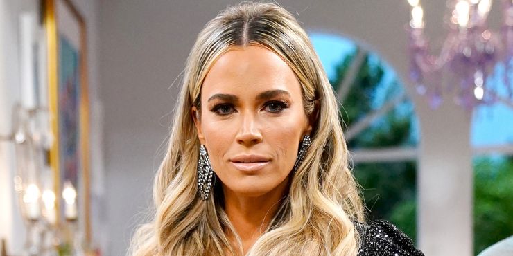RHOC: Vicki Gunvalson reacciona al tuit de Teddi Mellencamp del 6 de enero 2 RHOC Vicki Gunvalson reacciona al tuit de Teddi Mellencamp del.5