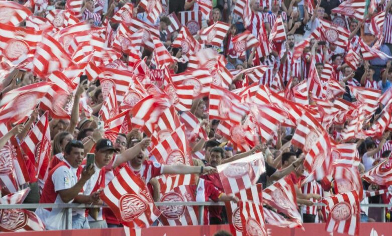 Los precios del abono en Montilivi, por encima de la media de LaLiga 1 La afición del Girona, descontenta con los precios de los abonos