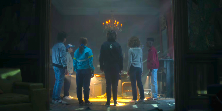 ¿Qué edad tienen The Stranger Things emitidos en la temporada 4? 12 ¿Que edad tienen The Stranger Things emitidos en la temporada.5