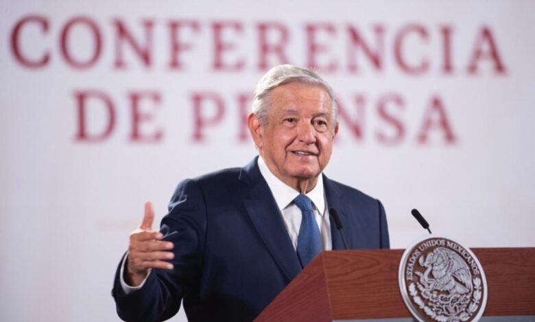 Acusa AMLO a oposición de "zopilotear" rumbo a elecciones en Coahuila