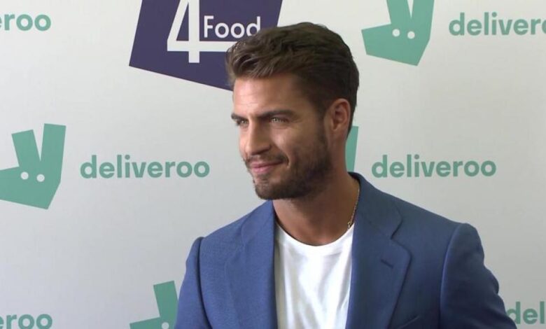 El detalle de la última foto de Maxi Iglesias que no ha pasado desapercibido: "Tuve que hacer zoom" 1 El detalle de la última foto de Maxi Iglesias que no ha pasado desapercibido: "Tuve que hacer zoom"