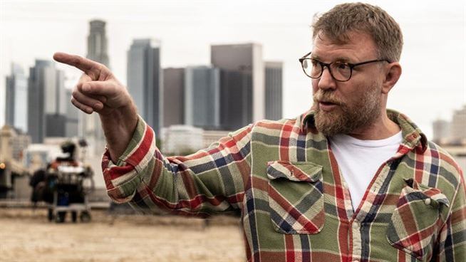 Serie de Netflix 'The Gentlemen' de Guy Ritchie: lo que sabemos hasta ahora 2 Chico Ritchie Netflix