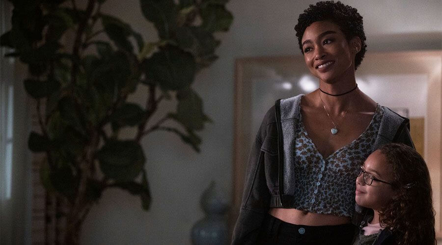 Fecha de lanzamiento de Netflix de la temporada 4 de 'You' y qué esperar 5 tu temporada 4 netflix tati gabrielle