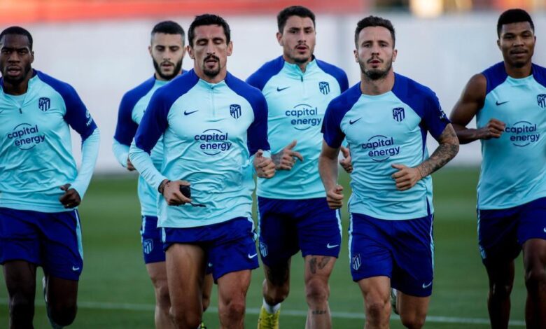 Simeone recupera a Giménez; Felipe, con 'dosificación de cargas' 1 Simeone recupera a Giménez; Felipe, con 'dosificación de cargas'