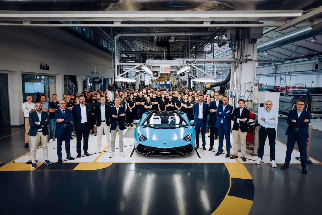 El último Lamborghini Aventador ya fue fabricado 2 lamborghini aventador ultimo v12 1