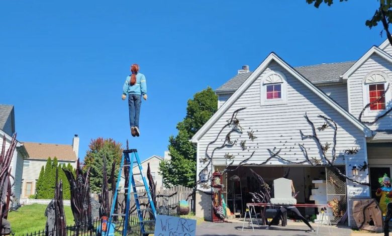 Aterradora casa viral de “Stranger Things” podría seguir abierta tras incidente con vecino furioso
