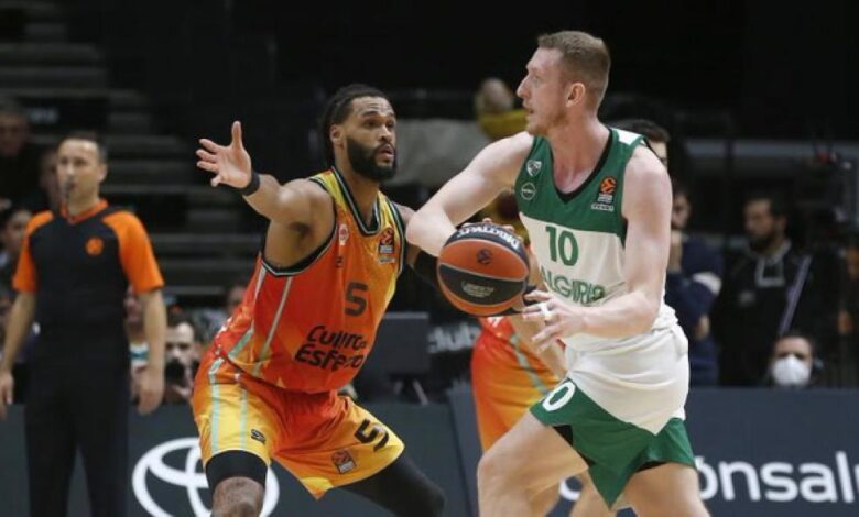 76-80: El Valencia se atasca en el peor momento 1 76-80: El Valencia se atasca en el peor momento