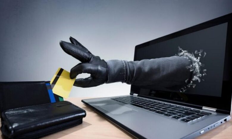 Ten cuidado si recibes este mensaje de Correos: podría tratarse de una estafa de 'phishing' 1 Así es la nueva estafa en WhatsApp que utiliza el Black Friday para ofrecer billetes de Iberia gratis