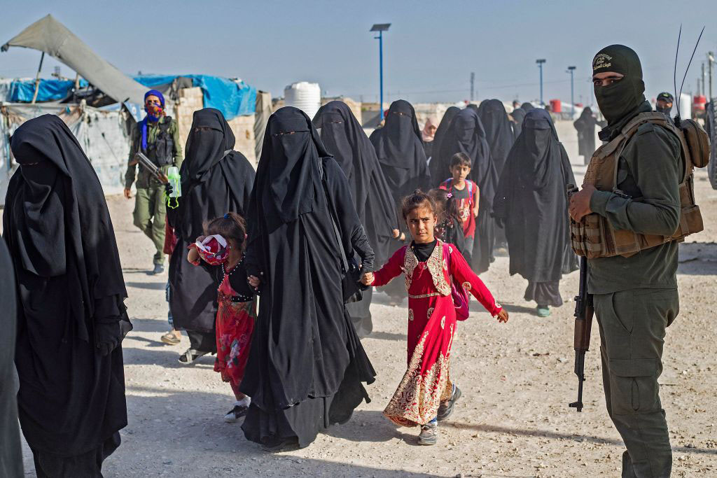 Decapitan a dos niñas en un campamento de familiares de miembros de ISIS en Siria 1 Decapitan a dos ninas en un campamento de familiares de