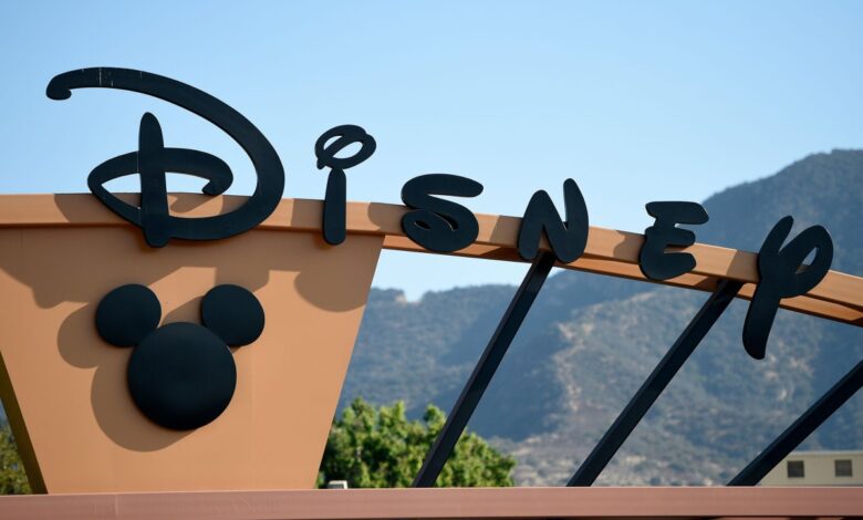 Disney desembolsó $ 900 millones para adquirir la participación restante de MLB en la compañía de transmisión BAMTech 1 Disney desembolsó $ 900 millones para adquirir la participación restante de MLB en la compañía de transmisión BAMTech