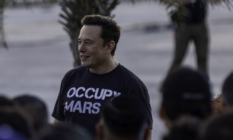 Elon Musk declara la guerra a Apple por retirar la publicidad de Twitter 1 Elon Musk declara la guerra a Apple por retirar la publicidad de Twitter