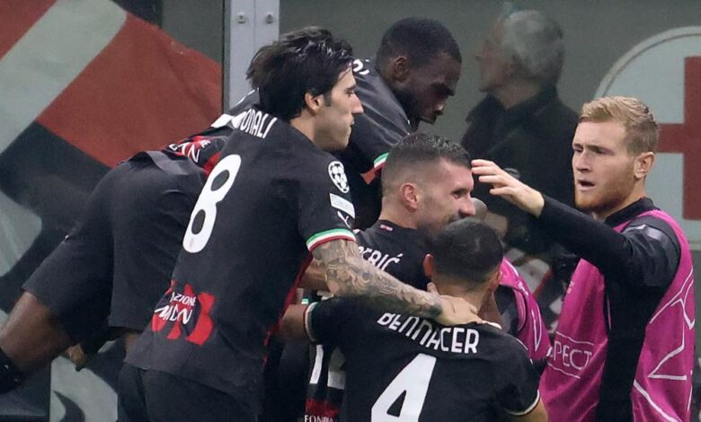 Giroud, con un doblete, lleva al Milan a octavos 1 Giroud, con un doblete, lleva al Milan a octavos